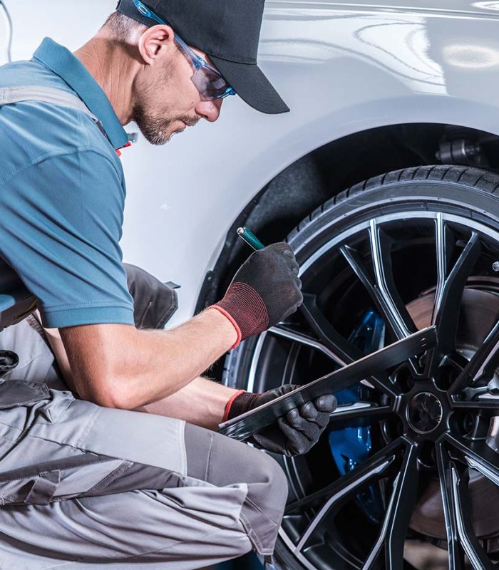 modern-car-servicing-small.jpg Modern Car Servicing Small.jpg